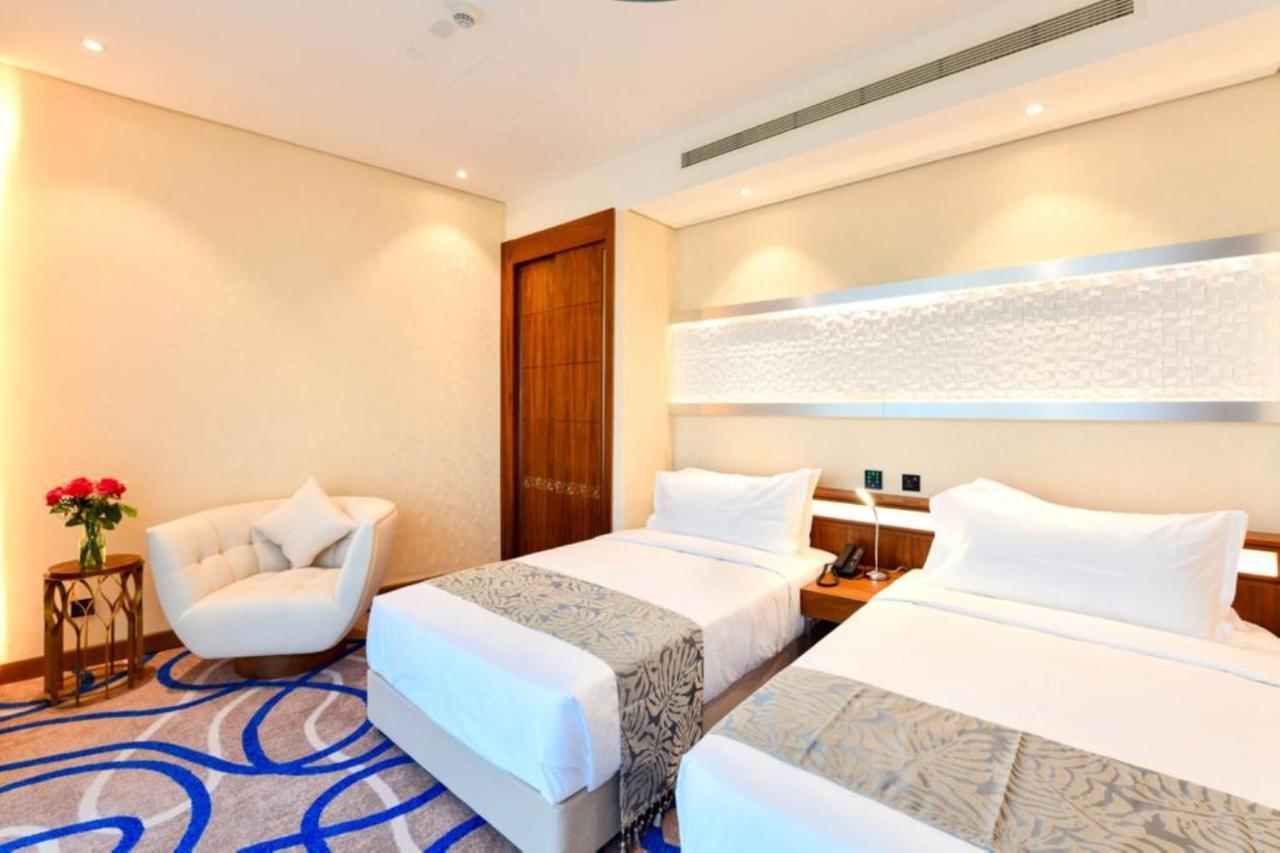 Cielo Hotel Lusail Qatar Exterior photo Deluxe Room
